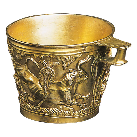 Minoan gold cup "Wild Bulls"