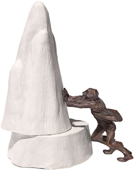 Skulptur "Ich kann Berge versetzen" von Roman Johann Strobl