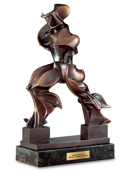 Sculpture"Forme Uniche della Continuitae Nello Spazio" (1913), bronze version by Umberto Boccioni