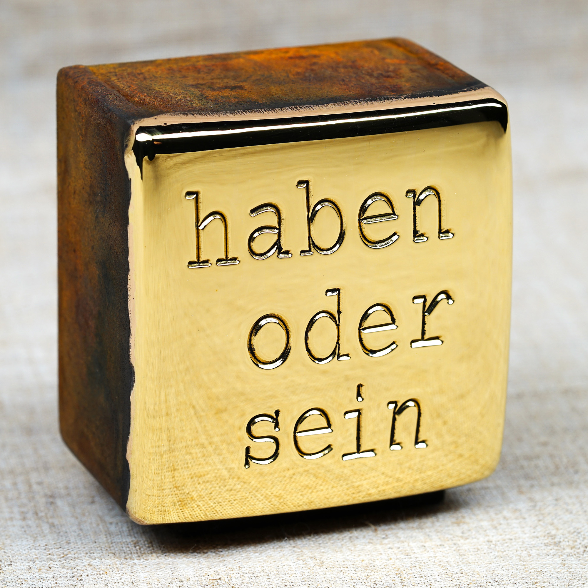 Jan M. Petersen: Skulptur ‚Haben oder Sein‘ (2025) (Unikat)