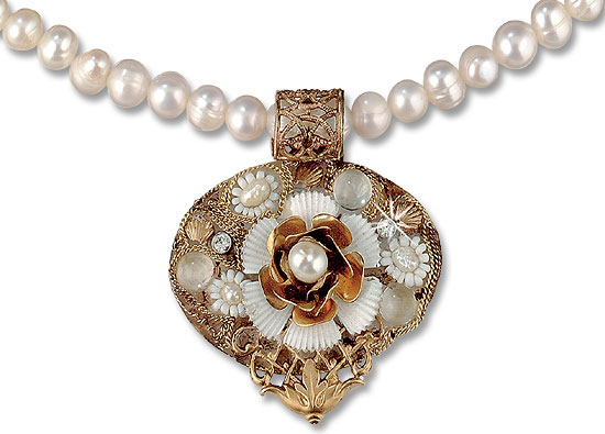 Petra Waszak: Perlencollier ‚Herz des Jugendstils‘, Schmuck
