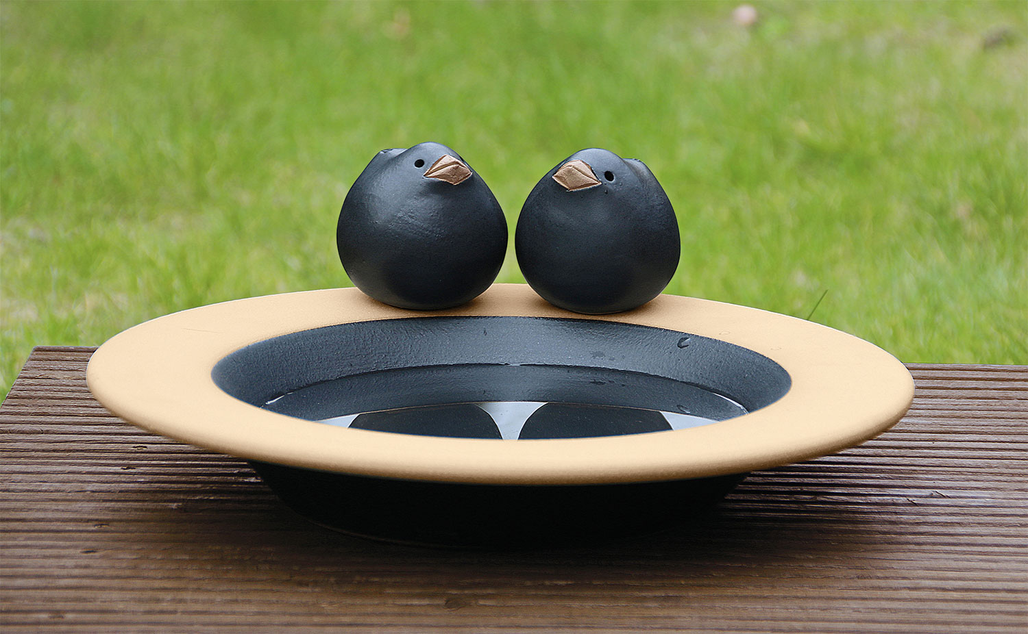 Vogeltränke/Futterschale aus Keramik, olivgrün (Kopie) Gartentotal (Kopie)