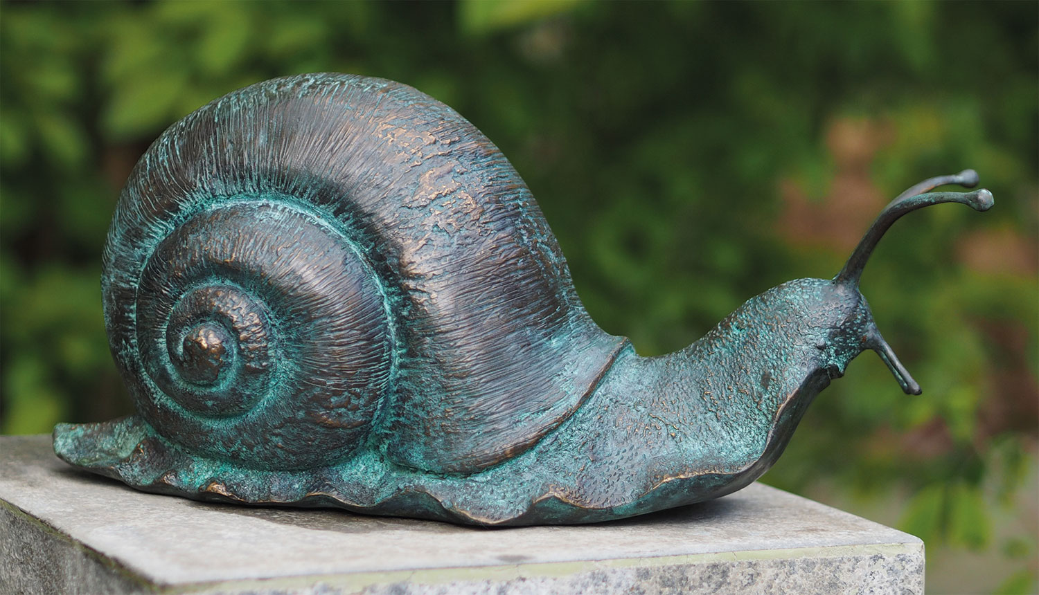 Gartenskulptur ‚Weinbergschnecke‘, Bronze