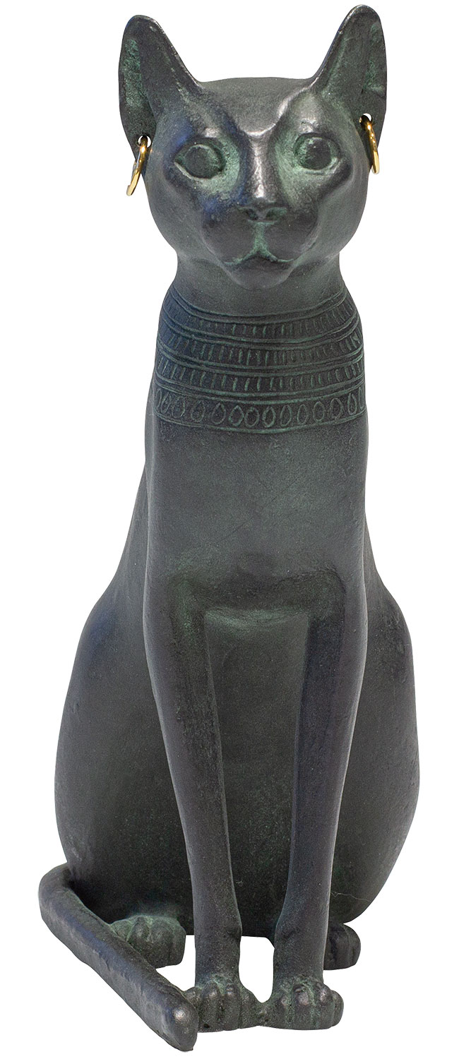 Skulptur ‚Bastetkatze mit Ohrringen‘, Bronze