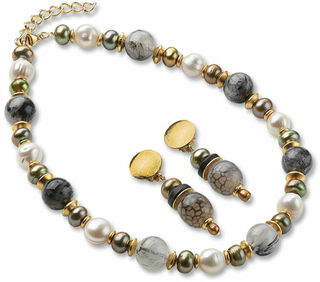 Jewellery set "Art Nouveau Pearls" by Petra Waszak