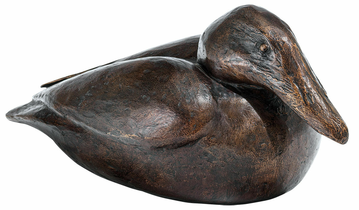 Gartenskulptur "Eiderente sitzend", Bronze von Kurt Arentz