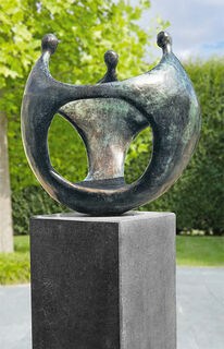 Garden sculpture "Bulwark", bronze on granite base by Corry Ammerlaan
