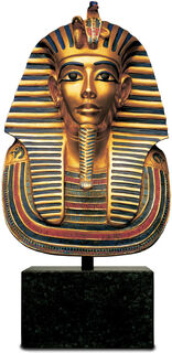Bust "Gold Mask of Tutankhamun" (reduction)