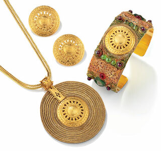 Jewellery set "Aten Sun Wheel" by Petra Waszak