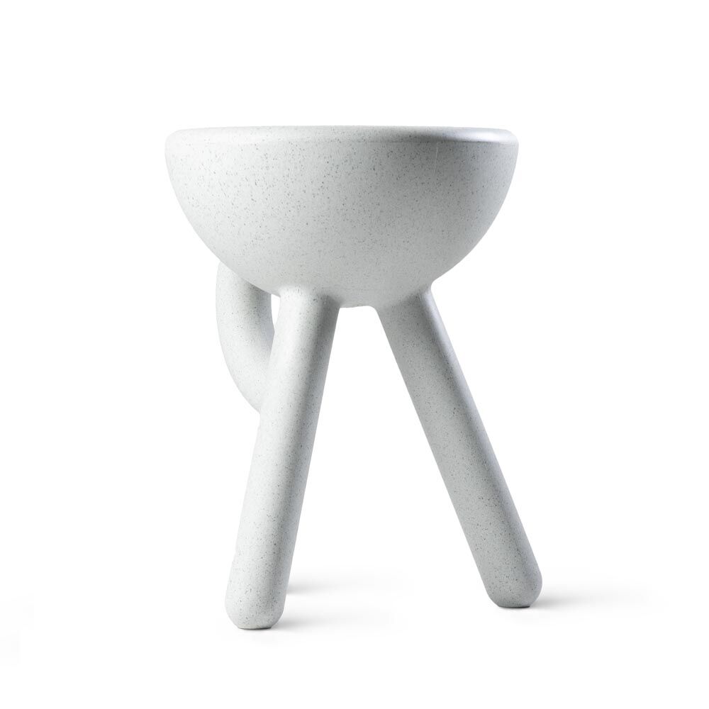 Tavolino "Tubby Stool stone" (per interni ed esterni) – progettato da Gerard de Hoop di  Werkwaardig