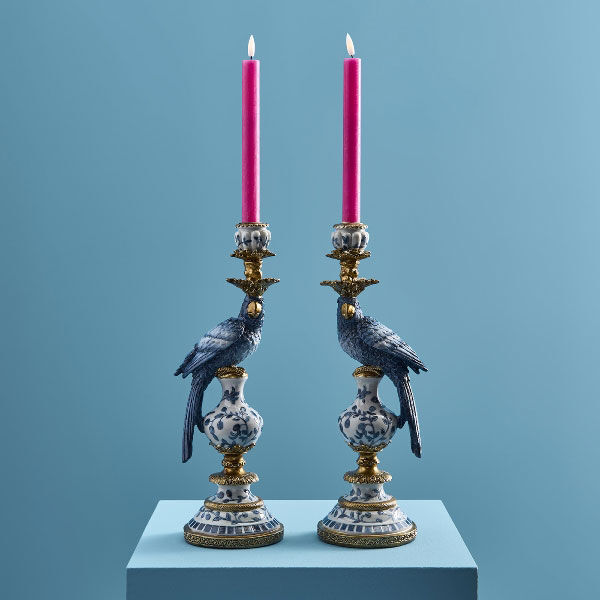 Pair of candlesticks "Saphira", cast