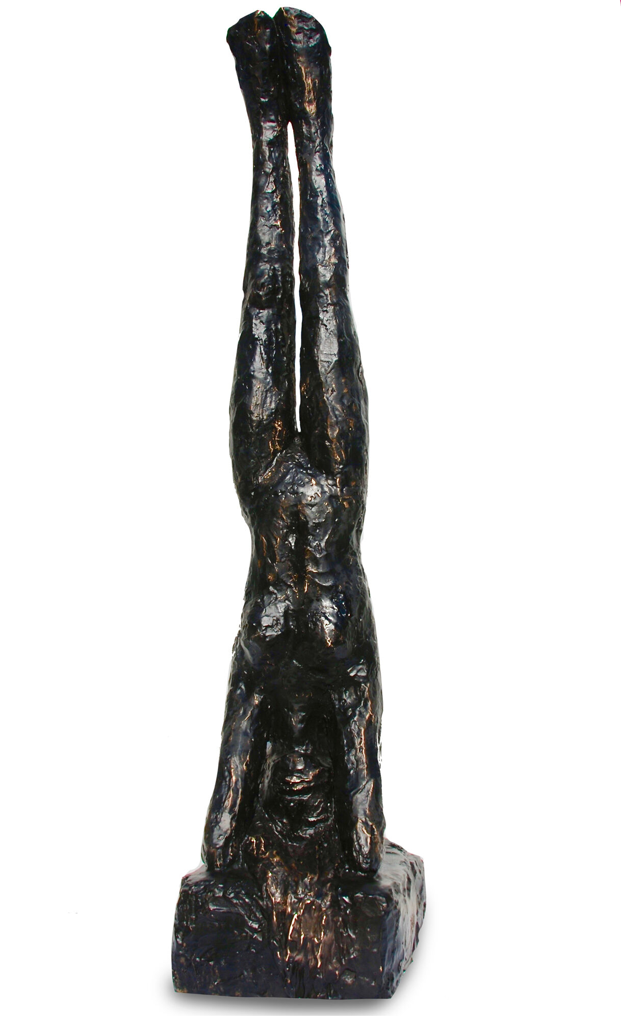 Sculptuur "Hoofdstand" (2019), brons von Dagmar Vogt