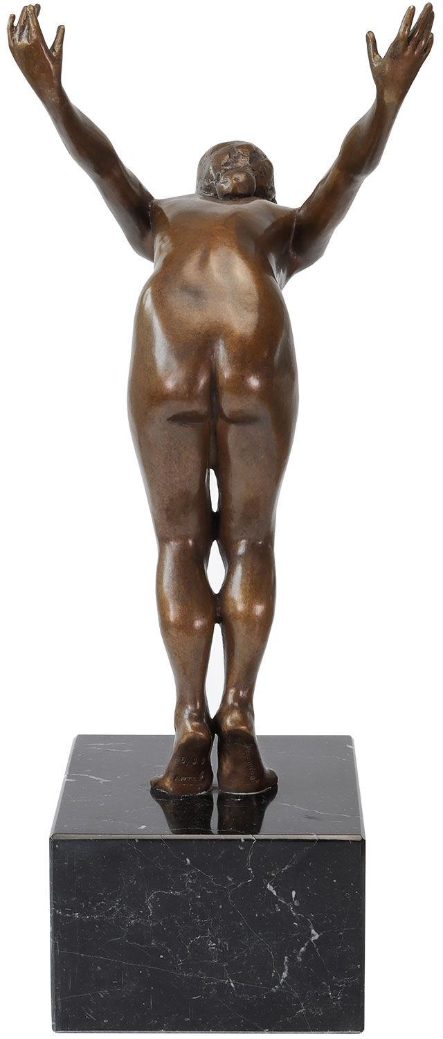Skulptur "Jump", bronze af Alfredo Llorens García