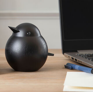 Træfigur "Sparrow Daddy", sort version af novoform