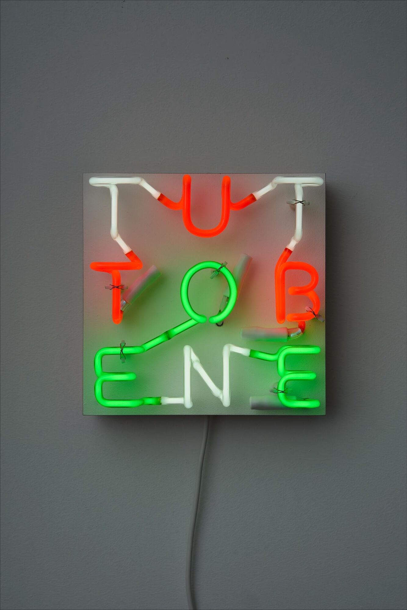 Wandobjekt "TUTTOBENE" (2023) von Albert Hien