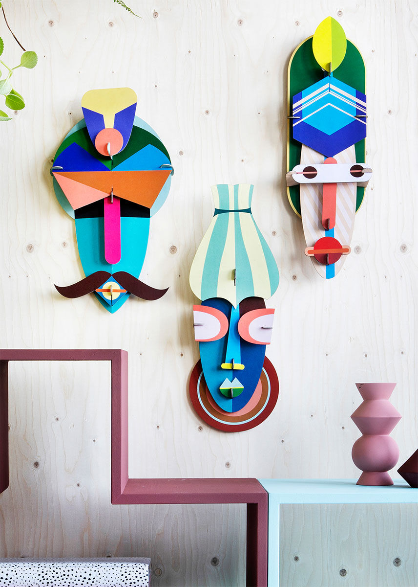 3D-väggobjekt "Masks" av återvunnen kartong, DIY, set om 3 av studio ROOF