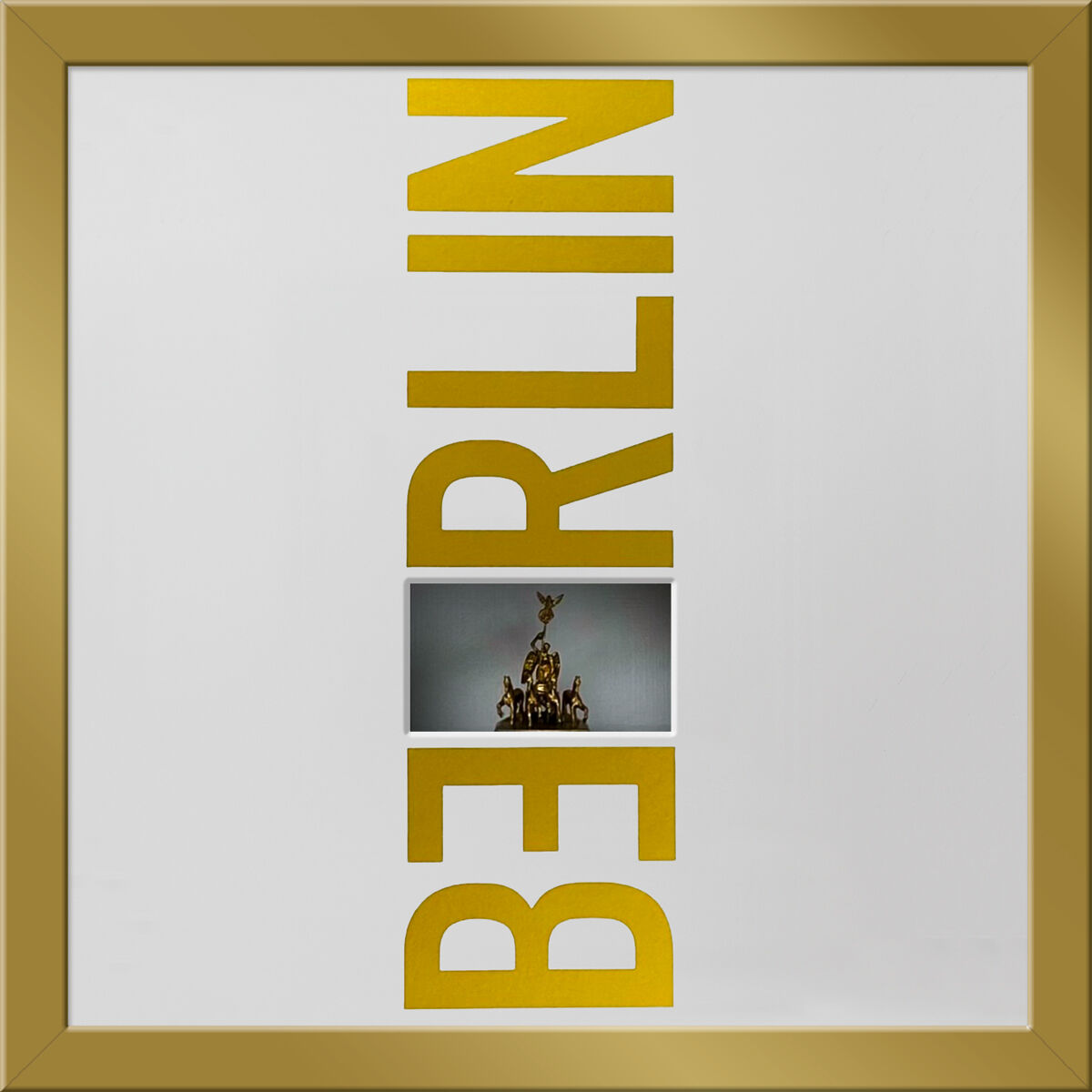 3D picture: "Berlin, Brandenburg Gate, the Quadriga" by Ralf Birkelbach