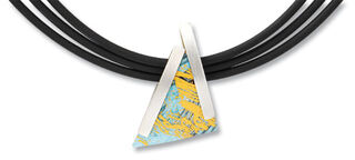 Collar "Triangulo" de Kreuchauff-Design