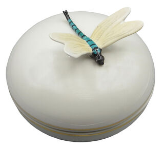 Deckeldose "Libelle", Porzellan mit Golddekor
