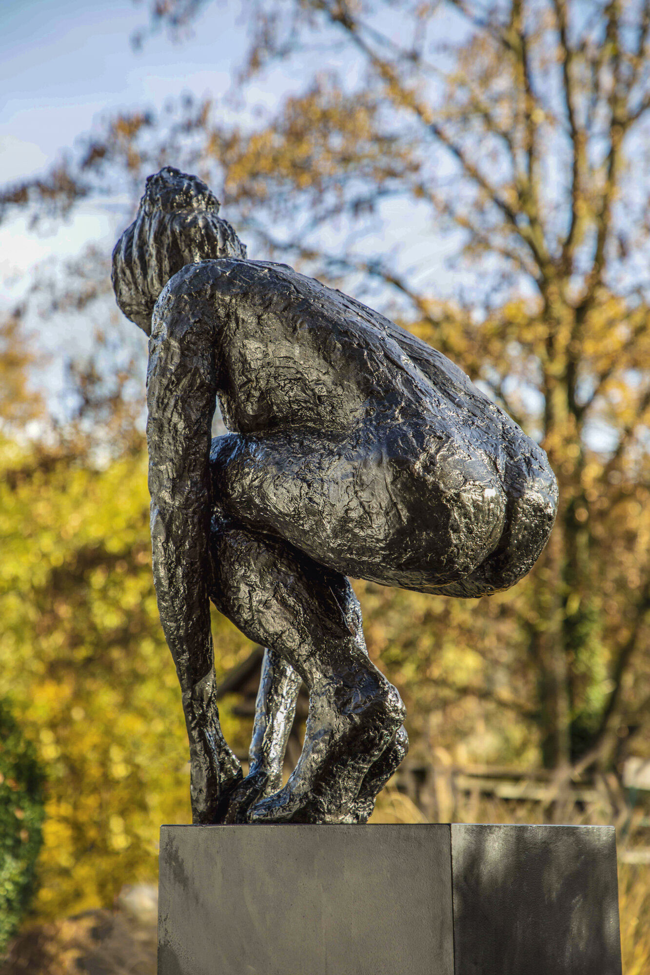 Sculpture "Jumper I" (2018) (bronze) by Dagmar Vogt