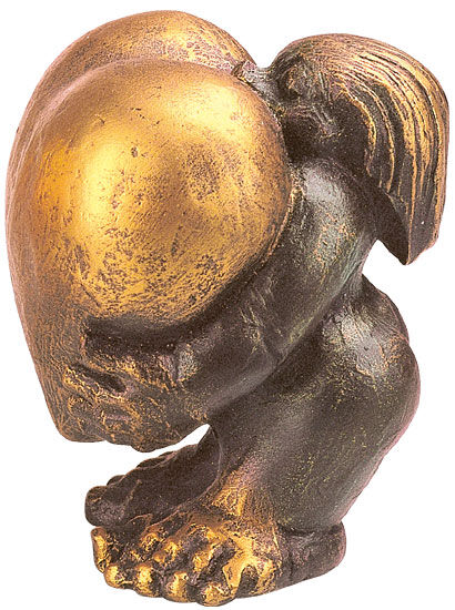 Scultura "Cuore d'oro" (donna), fusione di Hannes Glut