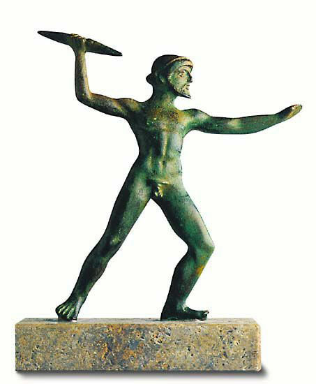 Sculpture "Zeus en lanceur de foudre", métal coulé