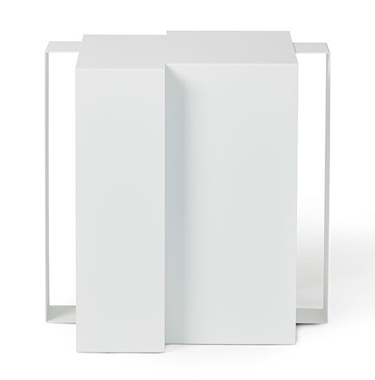 Sidebord "Shifted Square", hvid version af Frederik Roijé Design