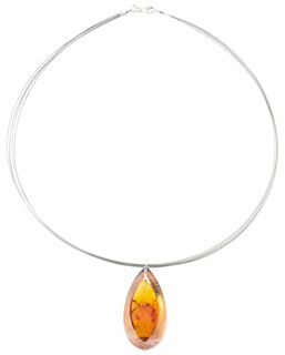 Amber necklace "Stilla"