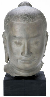 Skulptur "Buddha Jayavarman VII" (1181-1218), Kunstguss auf Holzsockel