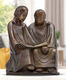 Rzeźba "Czytający mnisi III" (1932), redukcja w brązie autorstwa Ernst Barlach