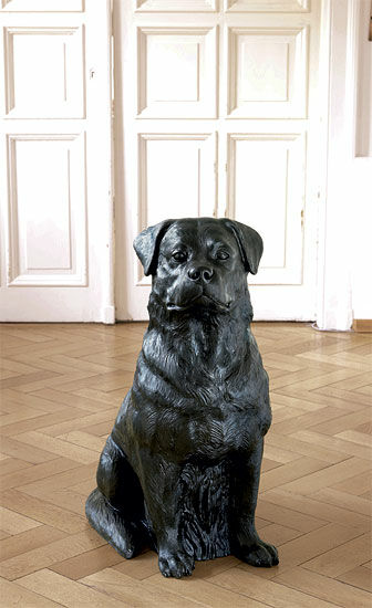 Sculpture "Rottweiler" (2010) von Ottmar Hörl