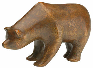 Sculpture "Bear", bronze by Raimund Schmelter