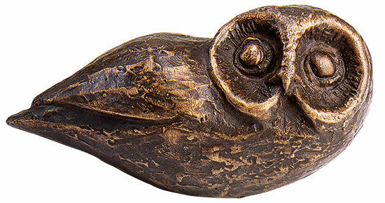 Miniature sculpture "Reclining Owl", bronze by Kurt Arentz