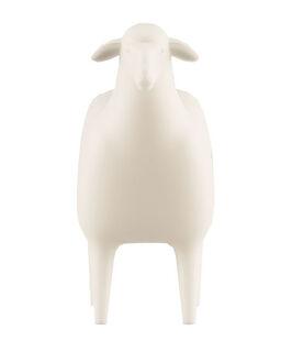 Designová stolička / stolek "The Sheep" v životní velikosti (vnitřní i venkovní), krémově-bílé provedení od Goodnight Light
