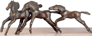 Skulpturengruppe "Drei Fohlen im Frühling", Bronze