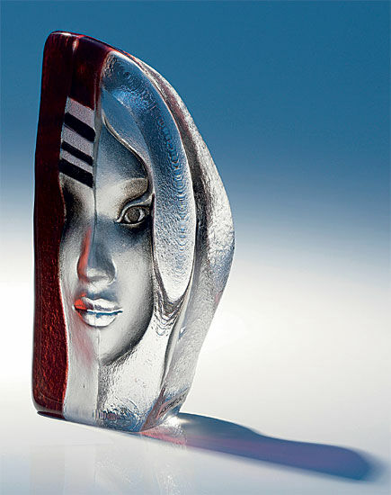 Glass object "Enora" by Mats Jonasson