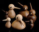 Houten figuur "Vogel Naturelkleurig" (rondachtig, middelgroot, hoogte 10,5 cm) - Ontwerp Christian Vedel van ArchitectMade