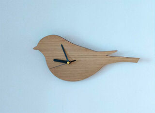 Wall clock " BirdClock", version in oiled oak by Raumgestalt