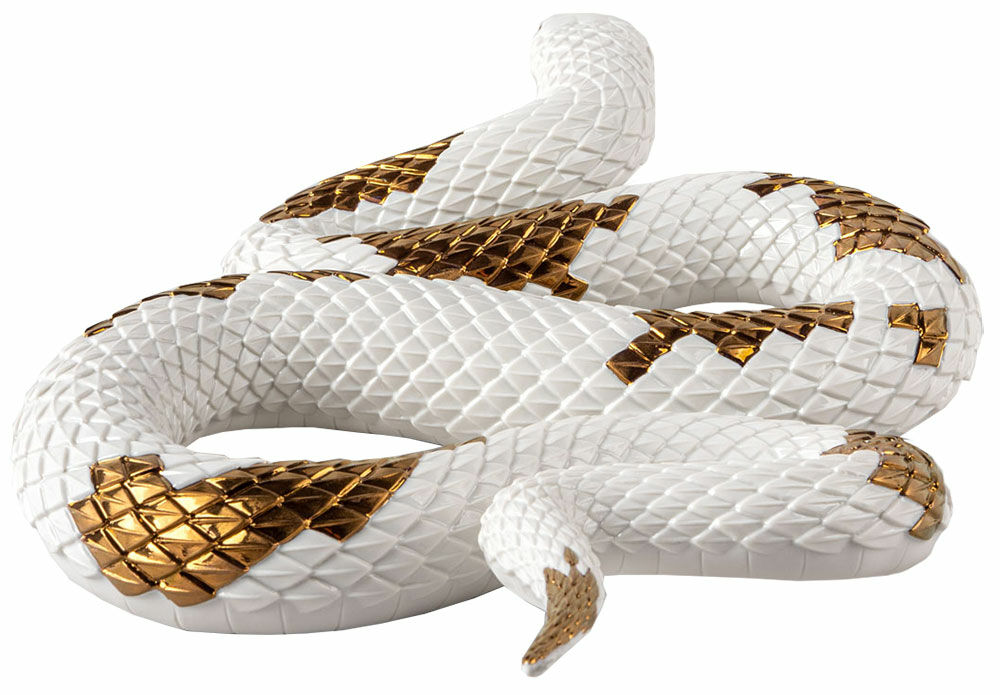 Porcelain figurine "Serpiente Blanco - White Snake" by Lladró