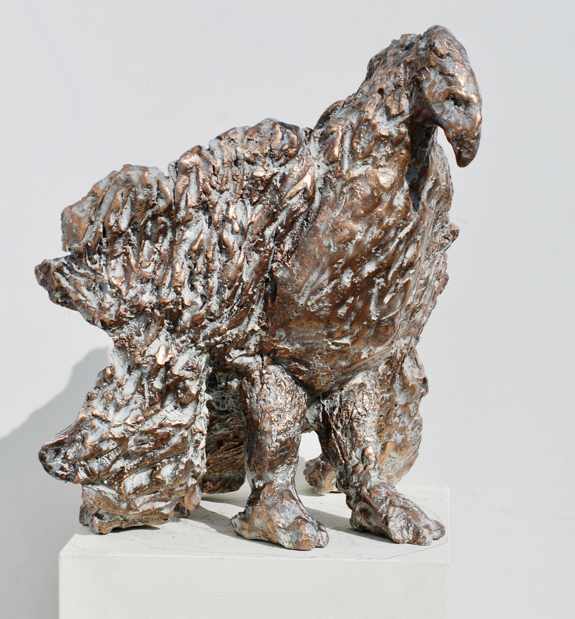 Skulptur "Lille ørn" (2017), bronze von Dagmar Vogt