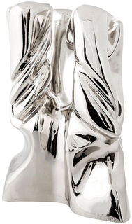 Socha "Shifting Perspectives", chromovaný bronz od Cornelius Vandeputte