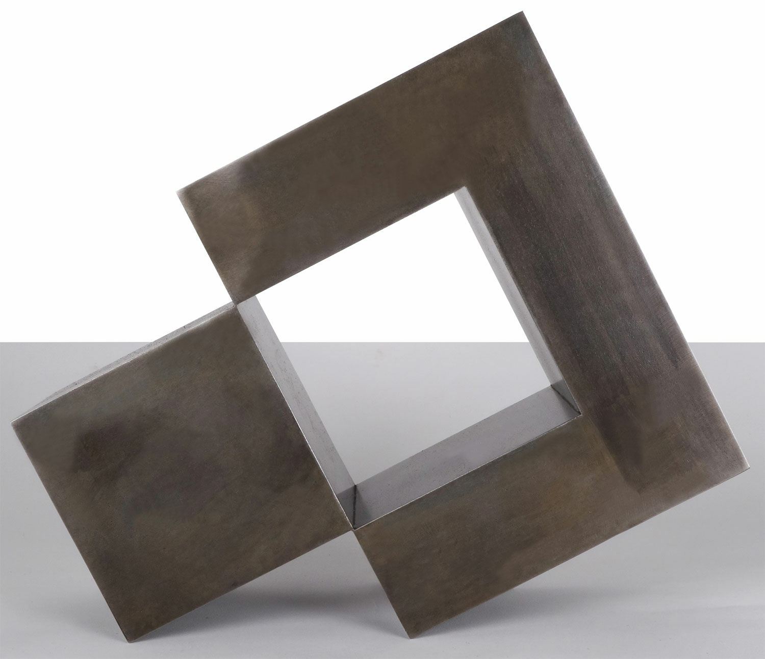 Steel sculpture "ISOLATED CUBE" (2018) by Stephan Siebers