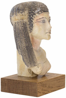Sculpture "Daughter of Nefertiti", cast