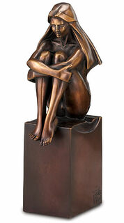 Sculpture "Looking into the Future", bronze version by Jürgen Götze