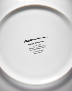 Porcelain plate "Vivienne" (1985) by Tom Wesselmann