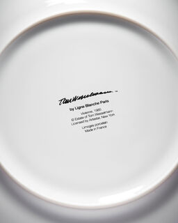 Assiette en porcelaine "Vivienne" (1985) de Tom Wesselmann