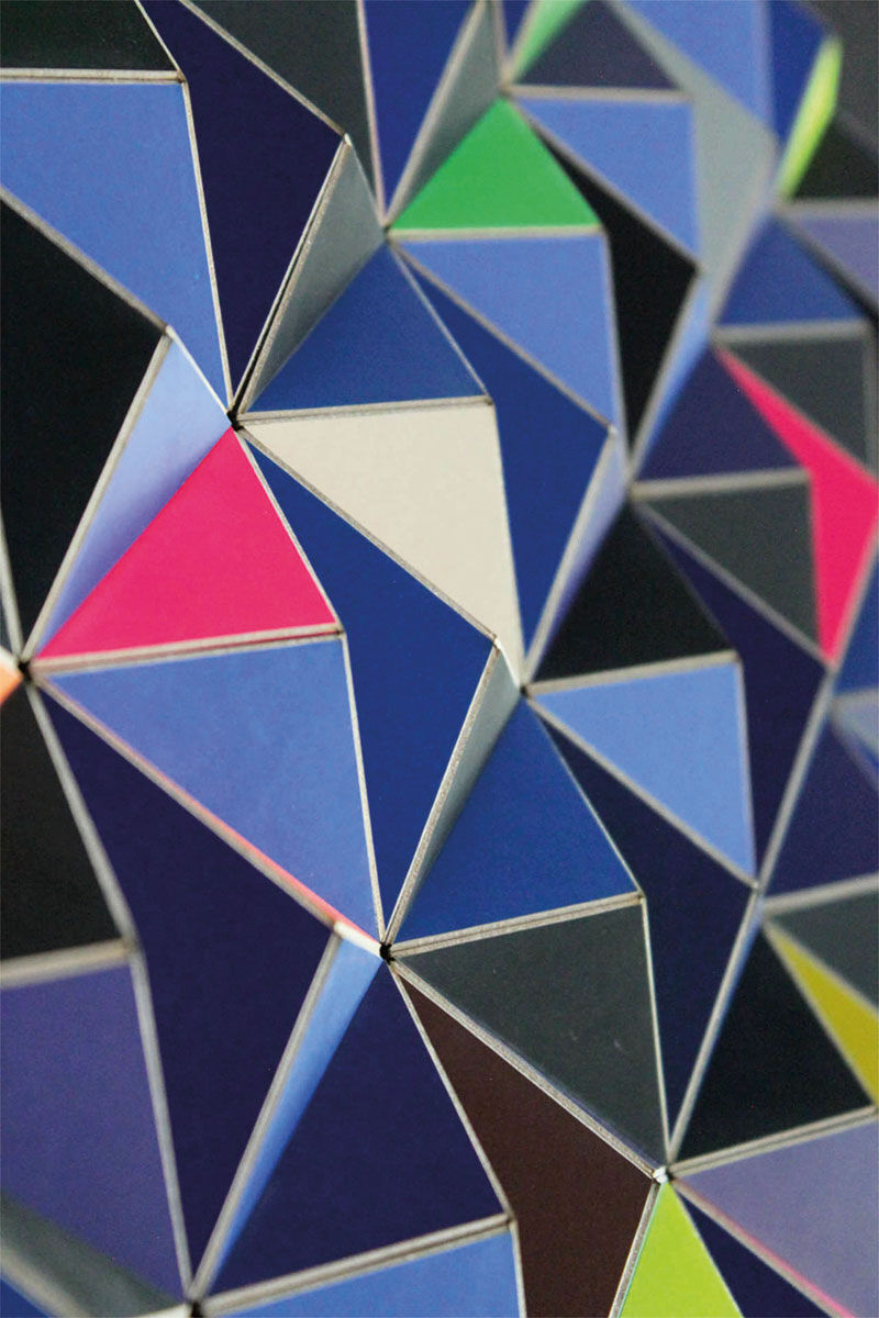 Design-Wandobjekt "DIS-1 Topographie blue rectangle" (2018) von Sebastian Welzel
