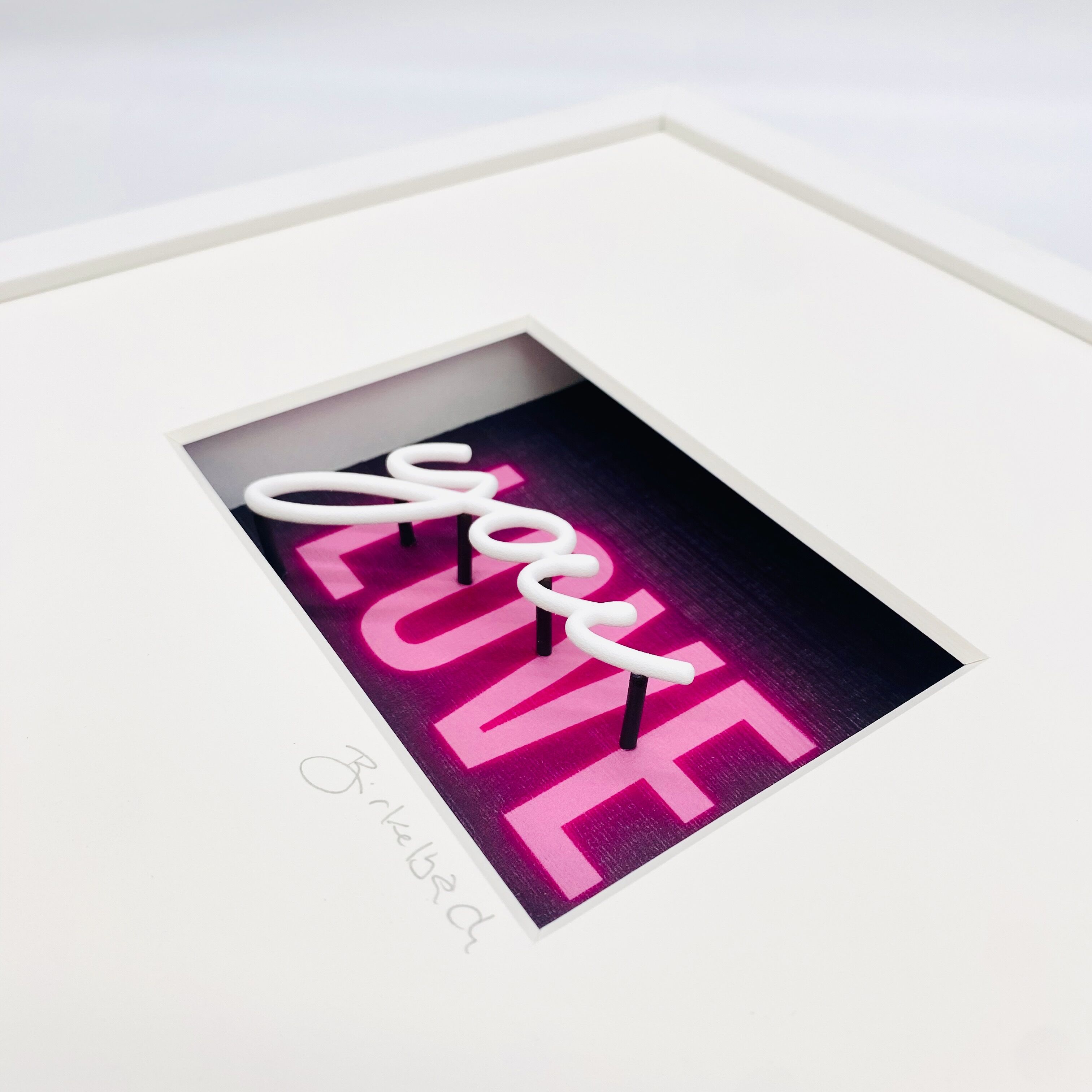 "LOVE YOU" – 3D-bild, inramad av Ralf Birkelbach