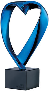 Sculpture "Sweetheart" (2022), cast version, metallic blue by Pierre-Paul Maillé