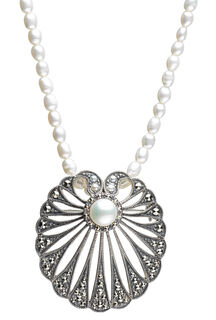 Pearl necklace / brooch "Lobelia"
